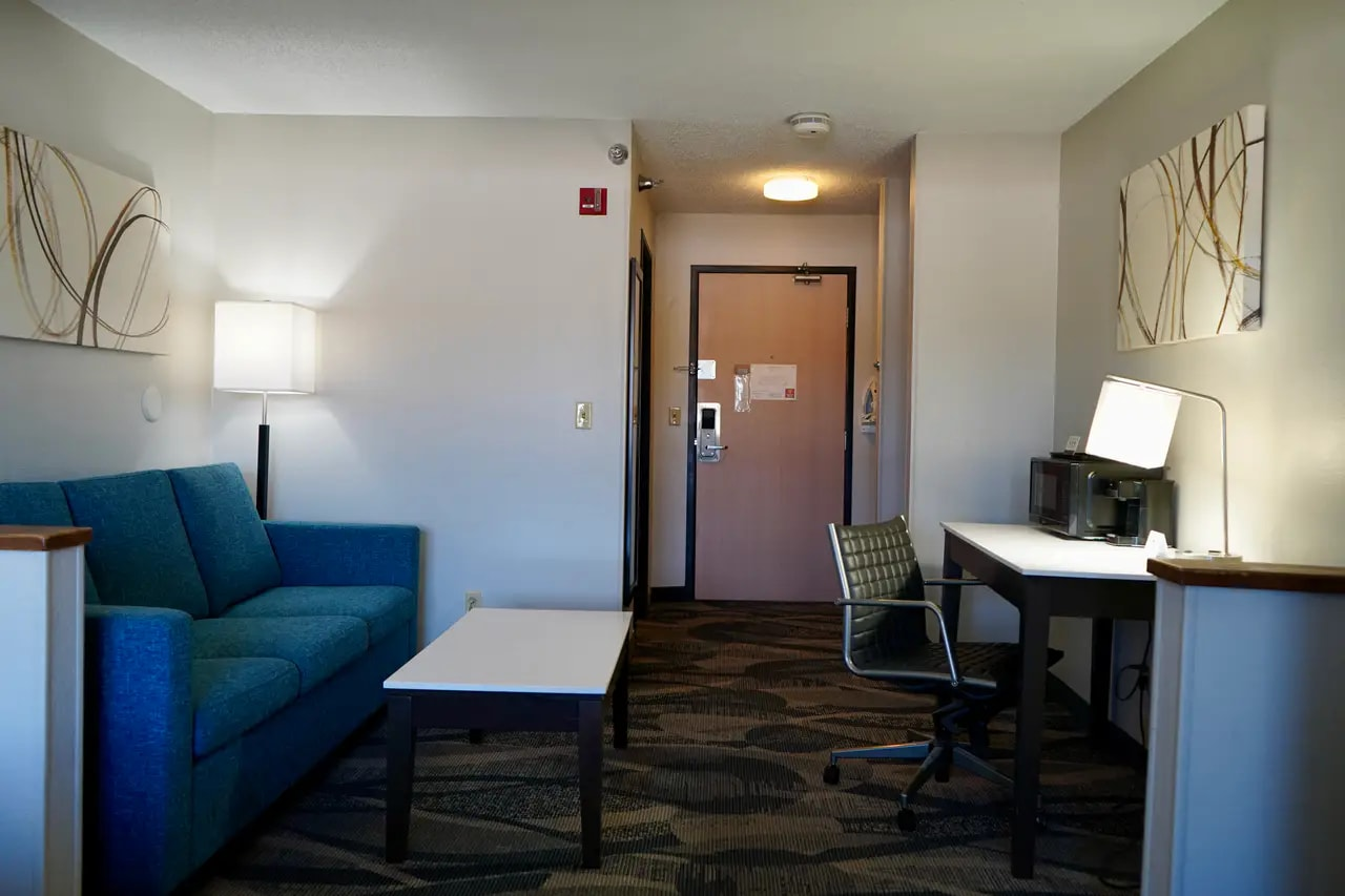In-Room Amenities and Work Desk